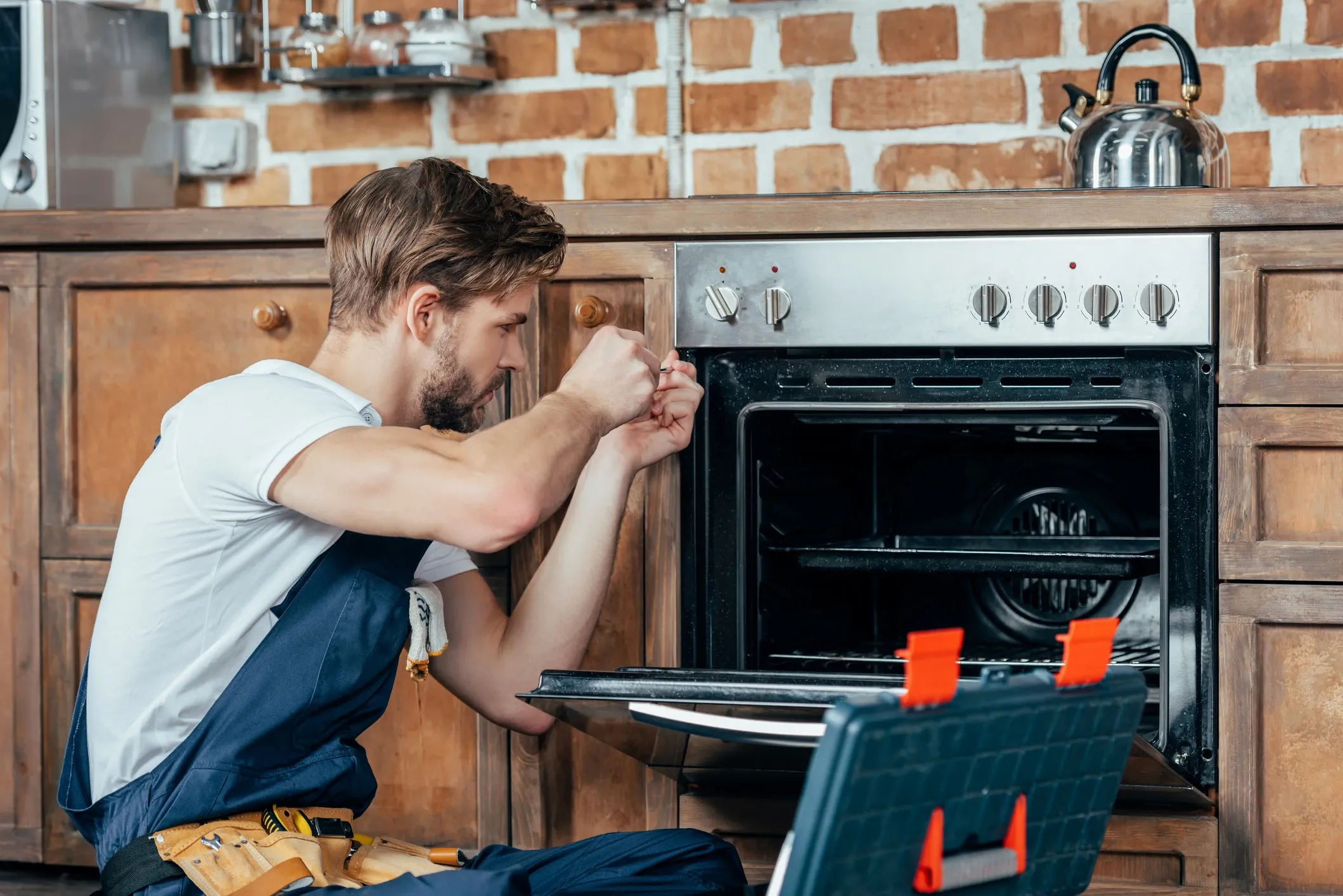 What to Expect During a Stove Repair Service