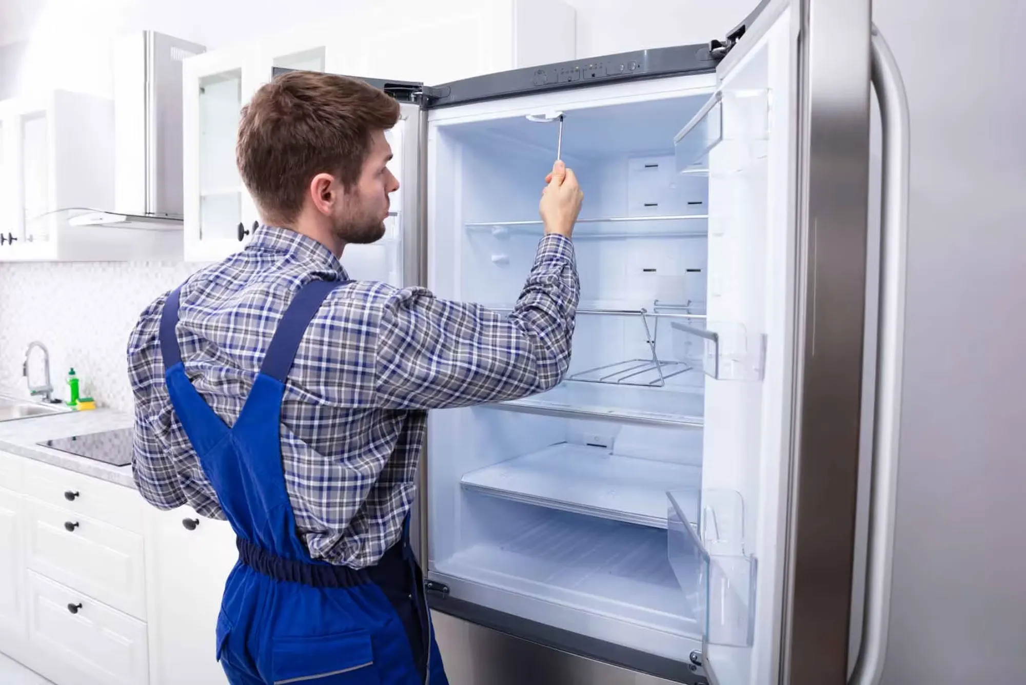 Finding Reliable Fridge Repair Services Near You