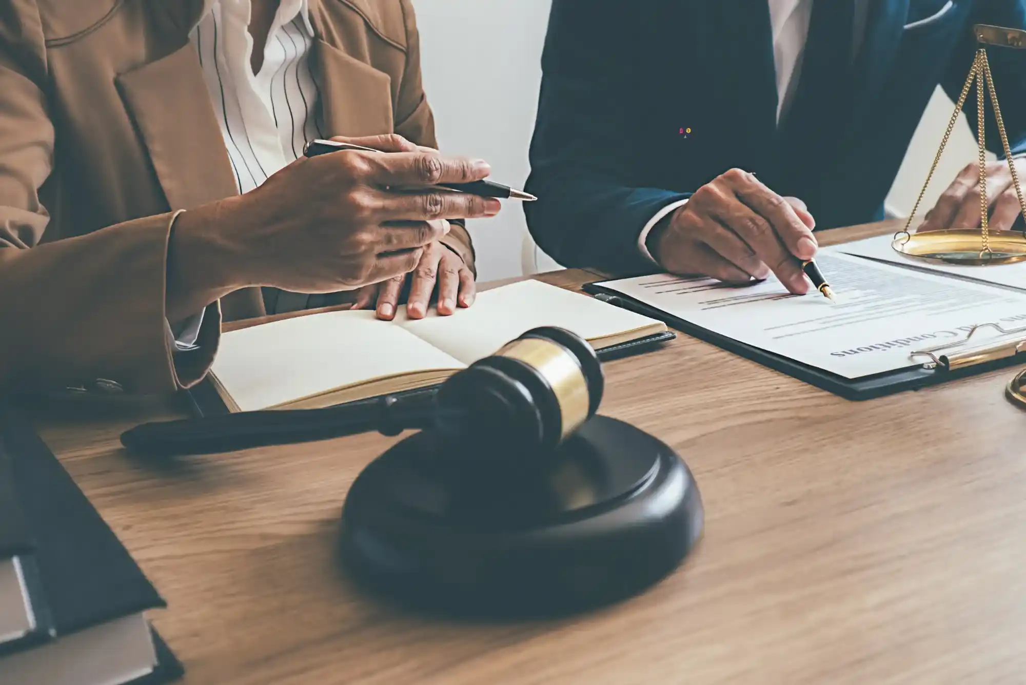 What should I bring to my first meeting with labour lawyers in Dubai